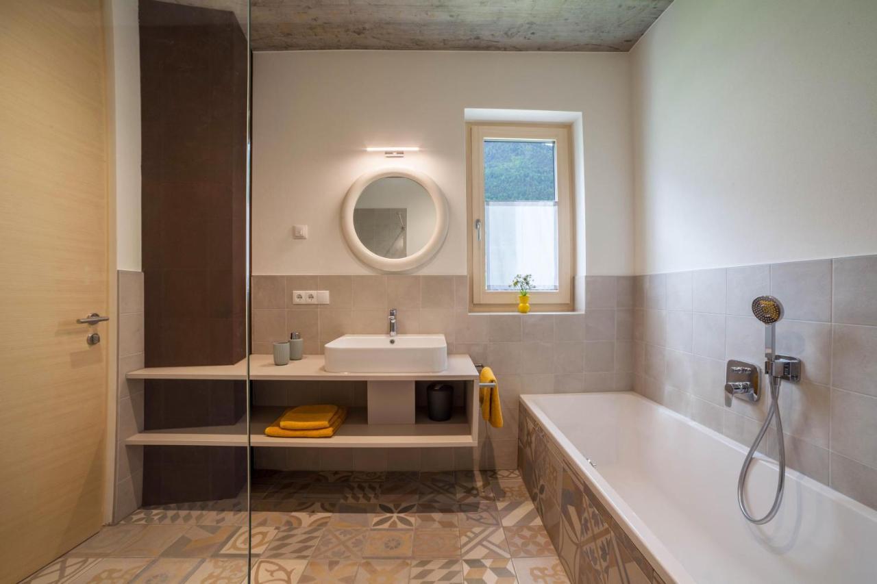 Apartment Das Eckige Cermes Luaran gambar