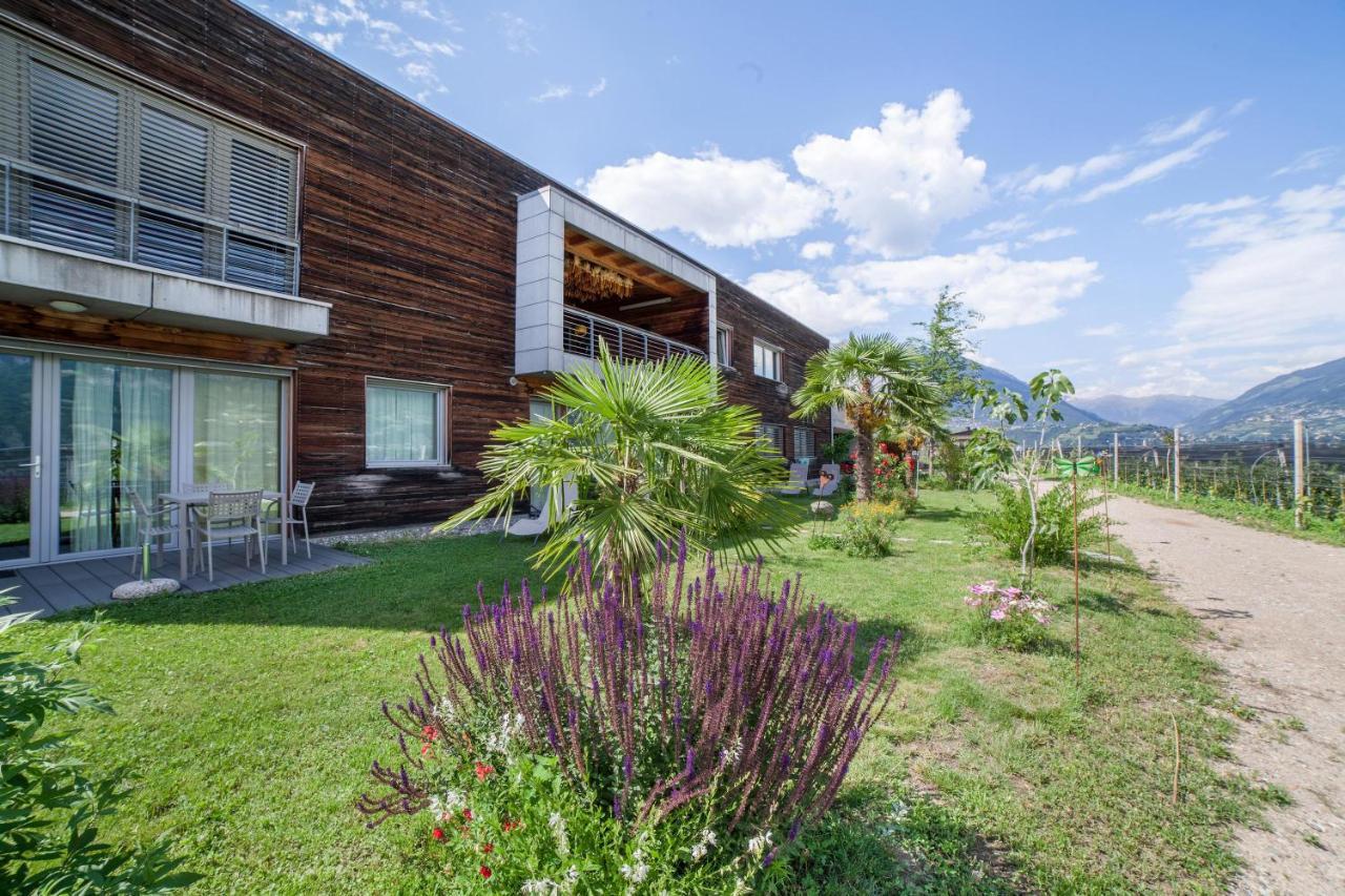 Apartment Das Eckige Cermes Luaran gambar